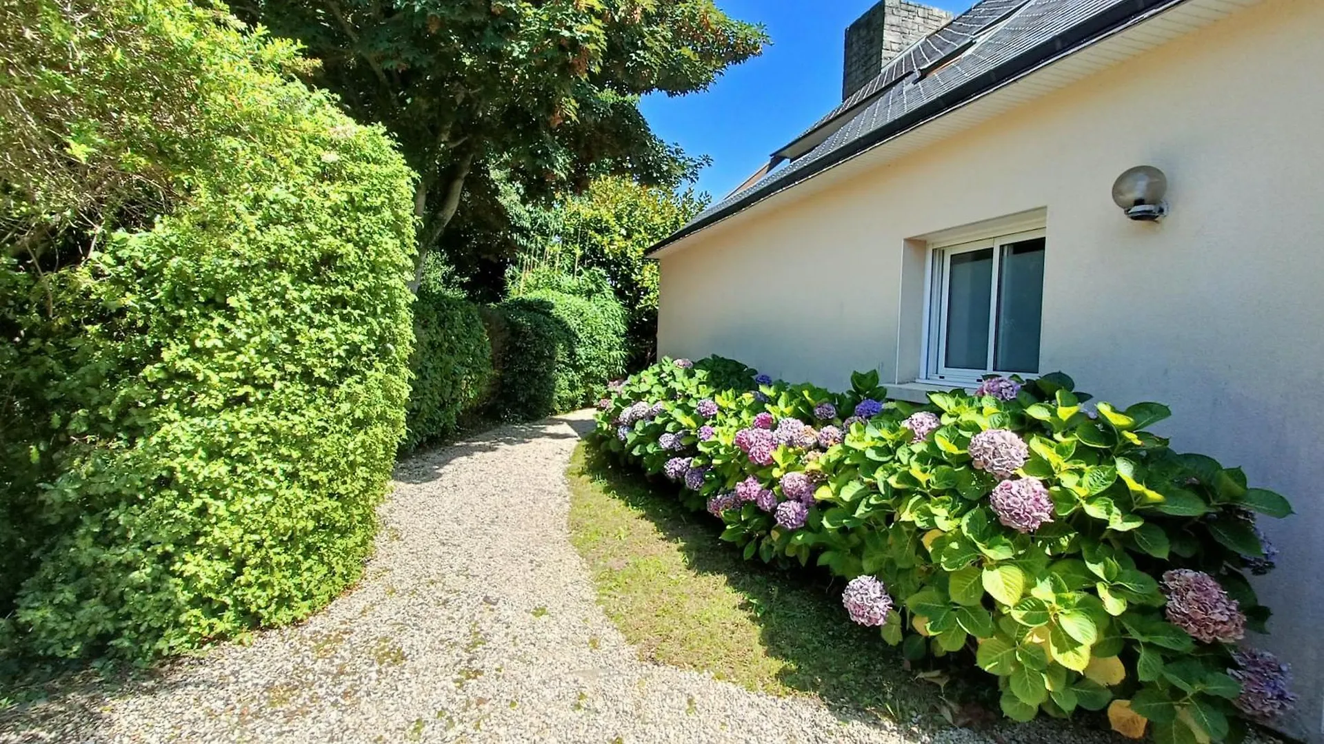Villa Ref 089 Maison Standing Avec Jardin Et Internet Pour Dix Arzon